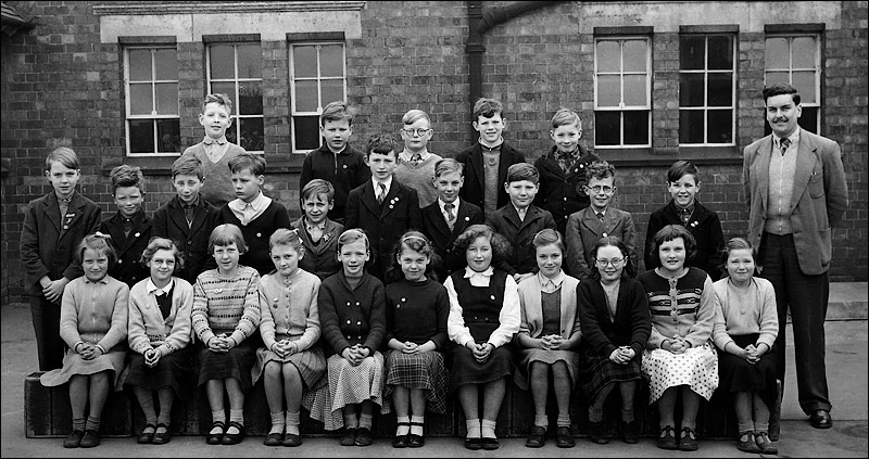 Burton Latimer Council School - Mr Norton's Class 1956-7