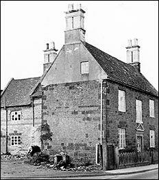 Photograph of Denton Farmhouse just prior to its demolition in the mid 1960s