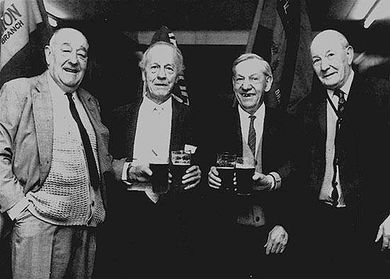 Old Comrades Get-together 1970s On the left is Bill Goodliffe and on the right, 87739 Walter Neville 210th Machine Gun Corps 1914-18. Names for the two gentlemen in the centre are not confirmed.