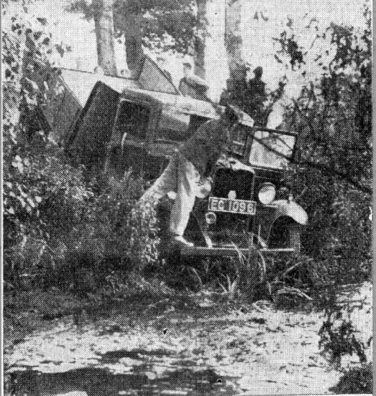 Lorry accident near Wallis's Mill