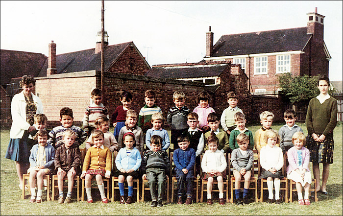 Burton Latimer Council Infants School - Mrs Watson's Class 1966