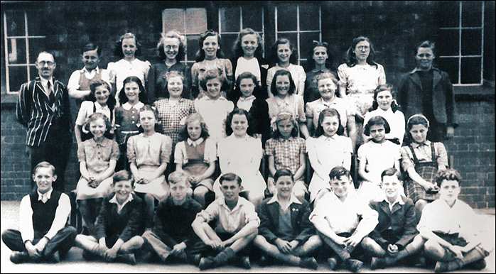 Burton Latimer Council School - Mr Cable's Class 1947