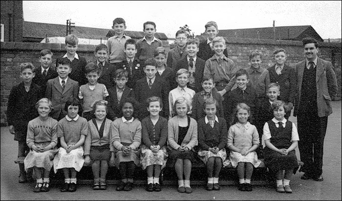 Burton Latimer Council School - Mr Norton's Class c.1954