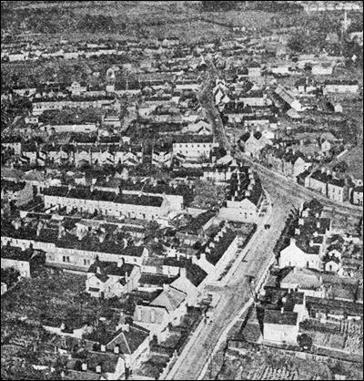 Aerial view of the Finedon Road end of town in the late 1960s