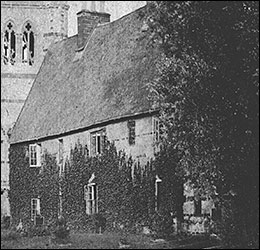 Burton latimer manor House - the site of the former Plessy Manor