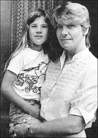 Photograph of Mrs Radcliffe and her daughter, Michelle