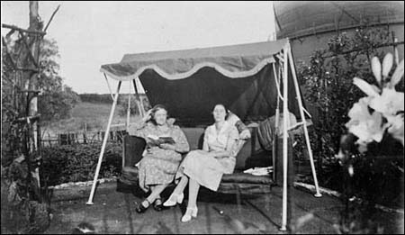 Mrs Boxwell and Doris in the garden of the Gas Works cottage