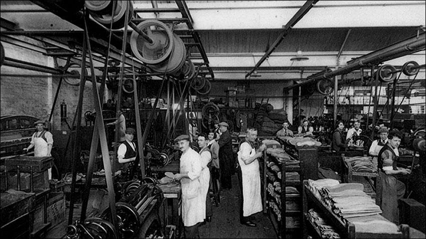 Photograph of operatives in the Bottom Stock.