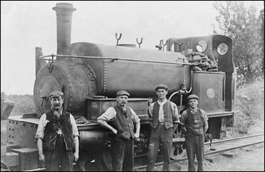 Workers at Burton Ironstone Company c.1920