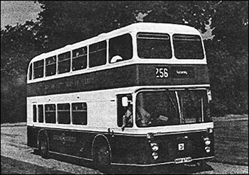 A United Ciunties omnibus in a special livery for the firm's 60th Anniversary