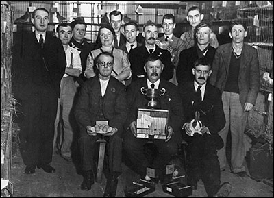 Photograph of Britannia Club Fur and Feather Prize Winners 1930