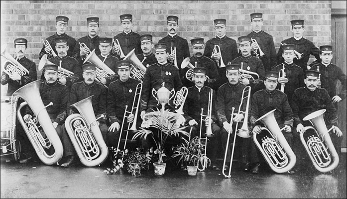 Commemorative photo of Britannia Silver Prize Band - 1905
