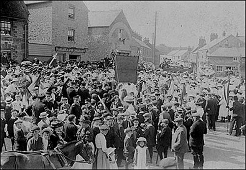 Photograph of a feast gathering at The Cross 