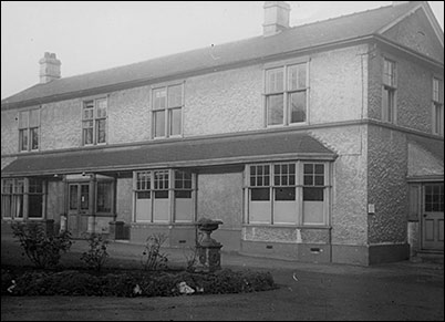 Photograph of the Library and Council Offices