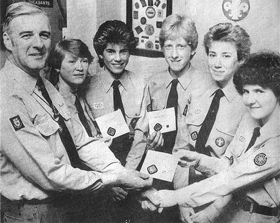 Queen's Scout Award Winners L to R: Carole, Sandra, Andrew, Sharon and Caroline with the County Commissioner, Michael Lane