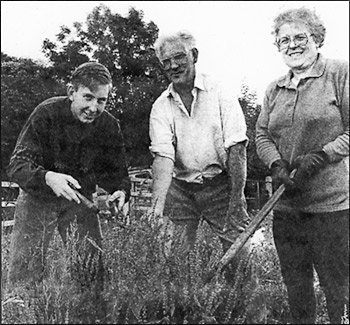 Burton Latimer Pocket Park - clear-up work in 1994