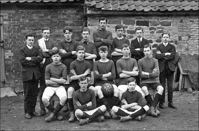 Burton Latimer SRS FC circa 1910