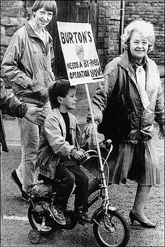 Mrs Roma Thorne with grandson, Matthew Thorne, taking part in the parade