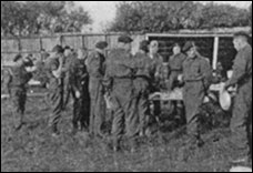 Inns of Court Regiment preparing for manoeuvres on Burton Wold